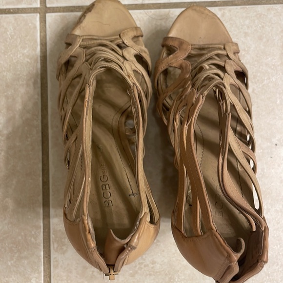 Nude BCBG Wedge Heels - Picture 8 of 9